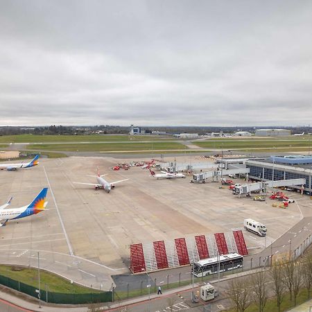 Hilton Garden Inn Birmingham Airport Uk Bickenhill Bagian luar foto