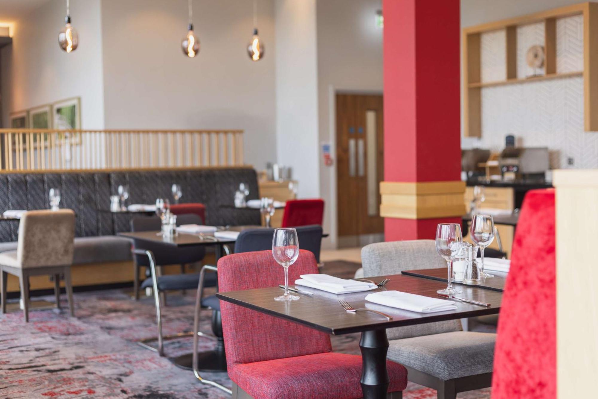 Hilton Garden Inn Birmingham Airport Uk Bickenhill Bagian luar foto
