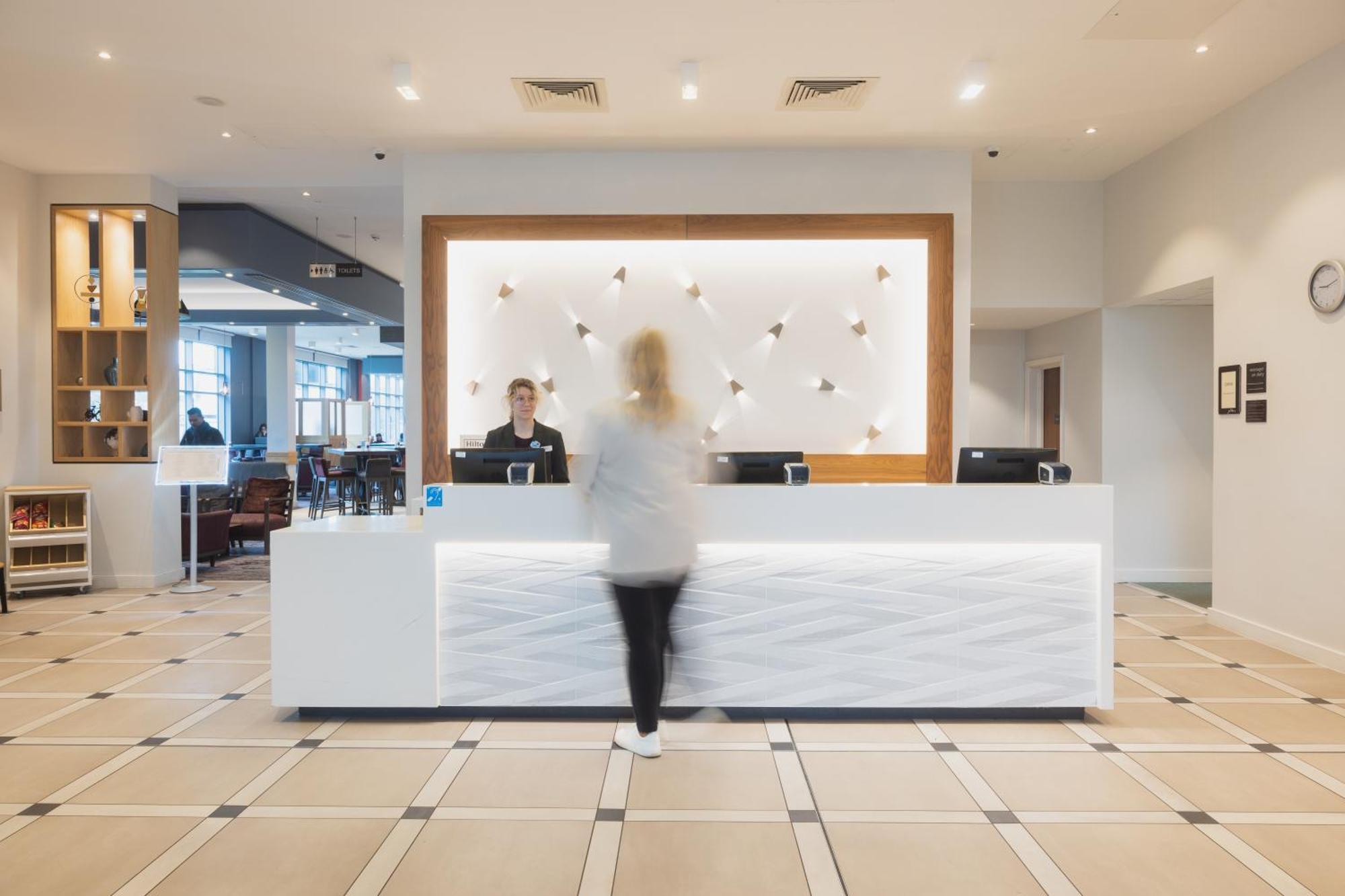 Hilton Garden Inn Birmingham Airport Uk Bickenhill Bagian luar foto
