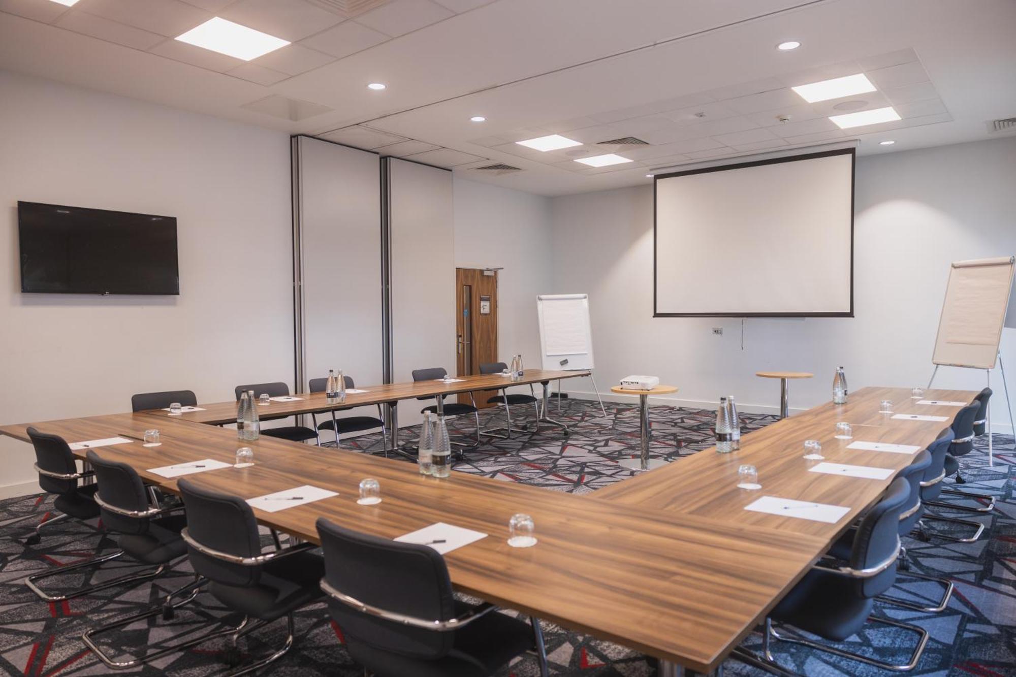 Hilton Garden Inn Birmingham Airport Uk Bickenhill Bagian luar foto