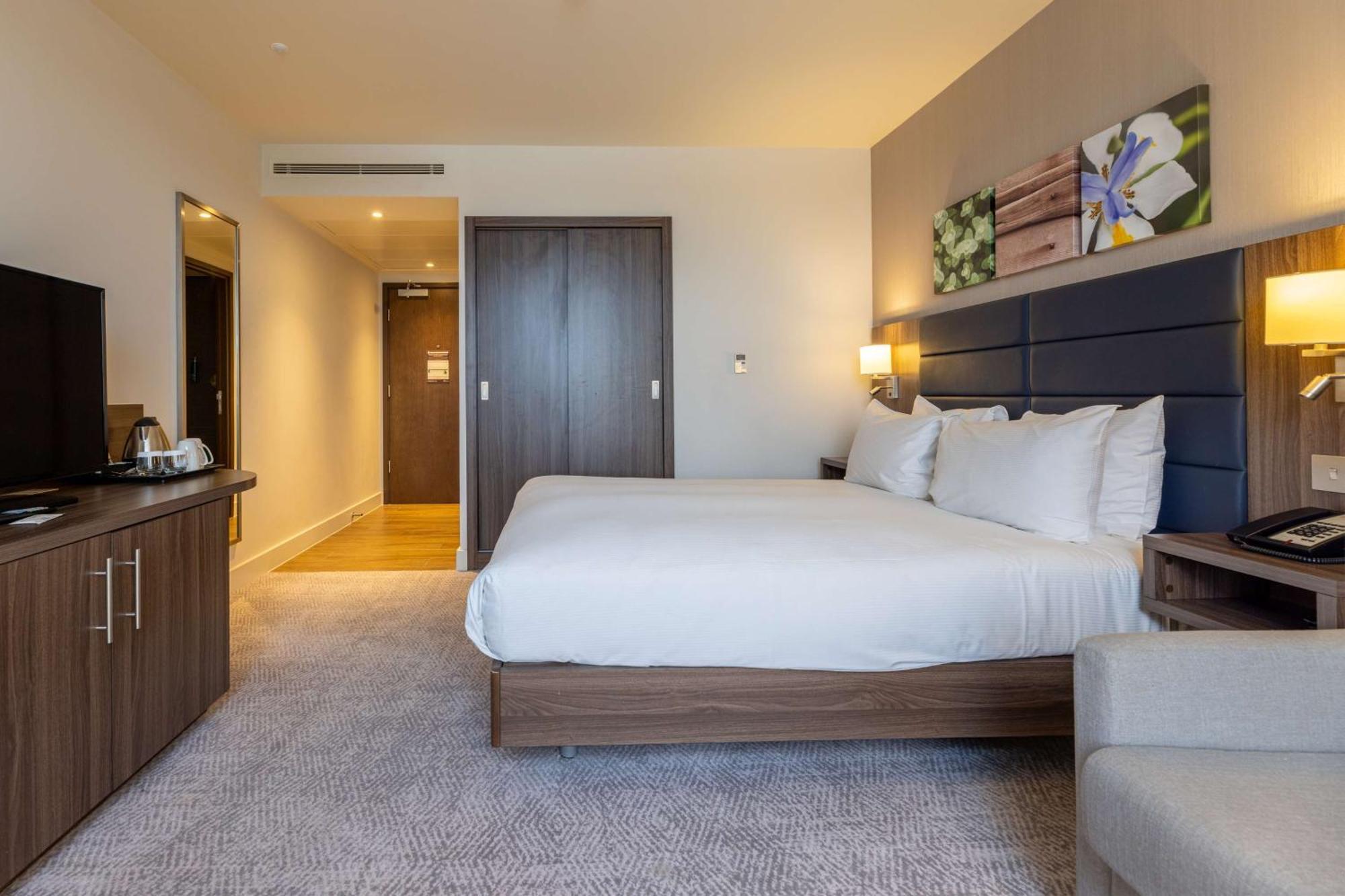 Hilton Garden Inn Birmingham Airport Uk Bickenhill Bagian luar foto