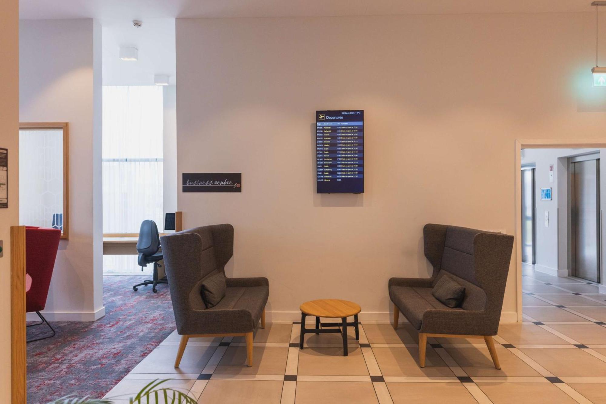 Hilton Garden Inn Birmingham Airport Uk Bickenhill Bagian luar foto
