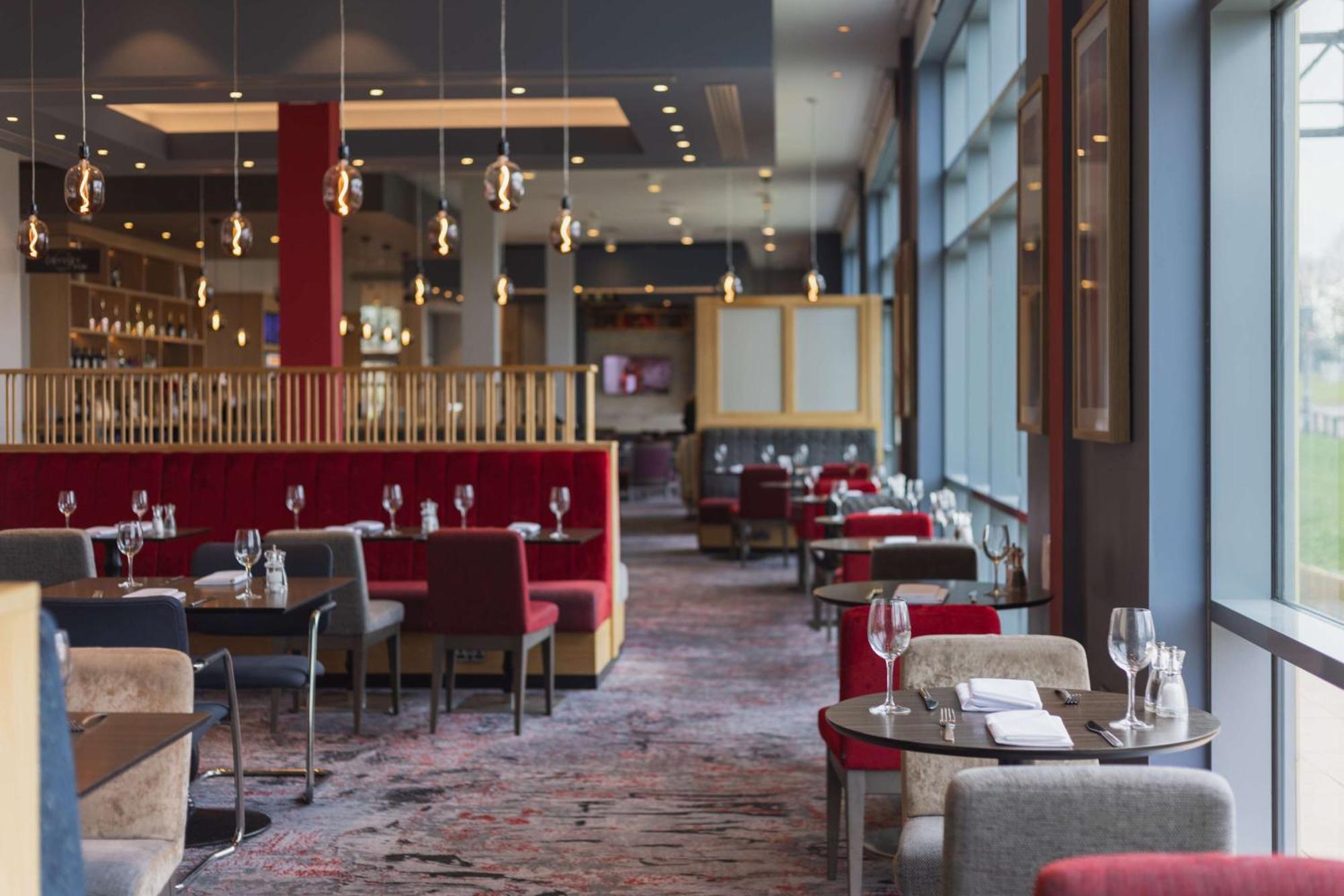 Hilton Garden Inn Birmingham Airport Uk Bickenhill Bagian luar foto